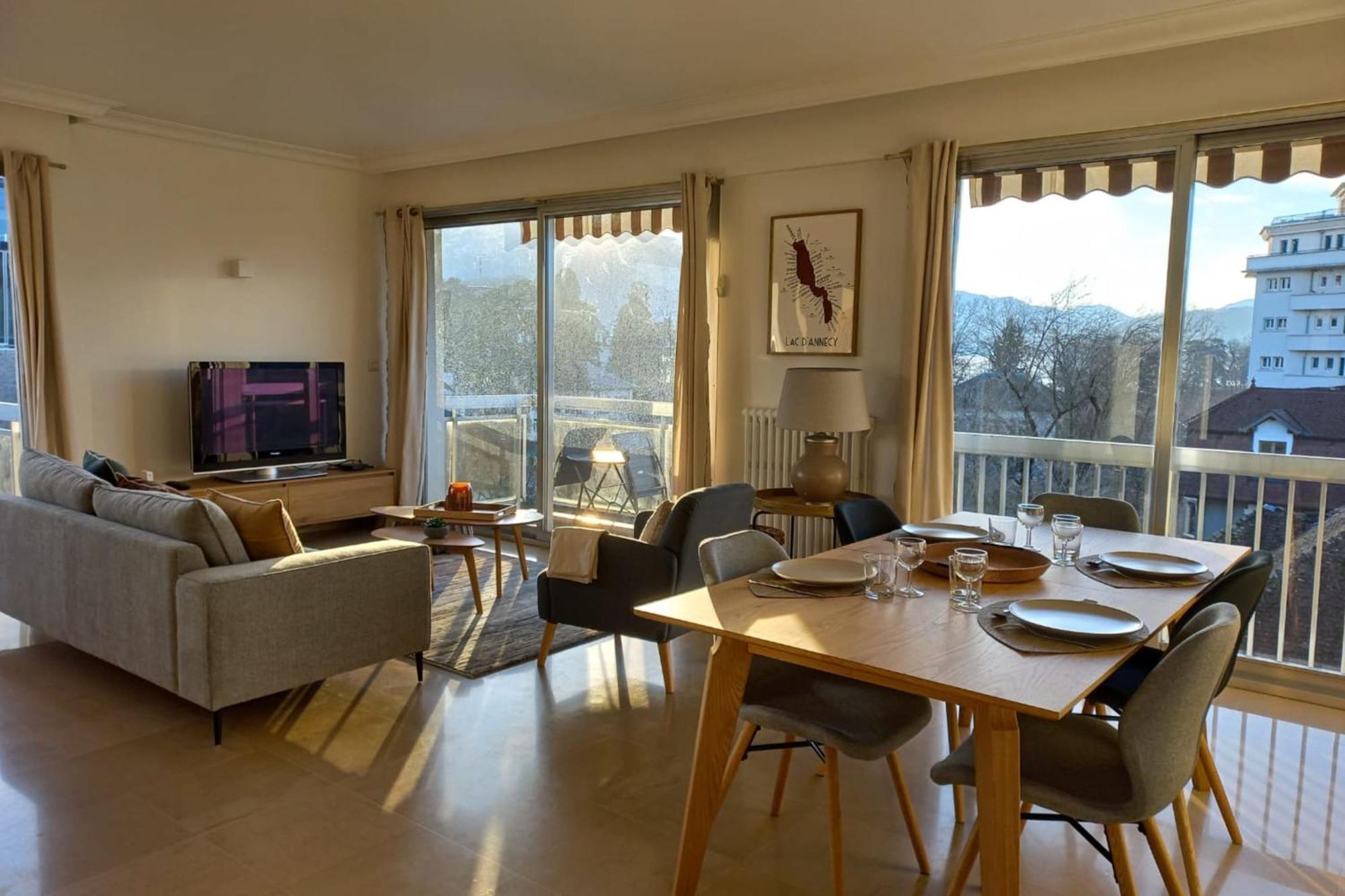 Tournette-Comfortable And Quiet Luxury Apartment Анси Экстерьер фото