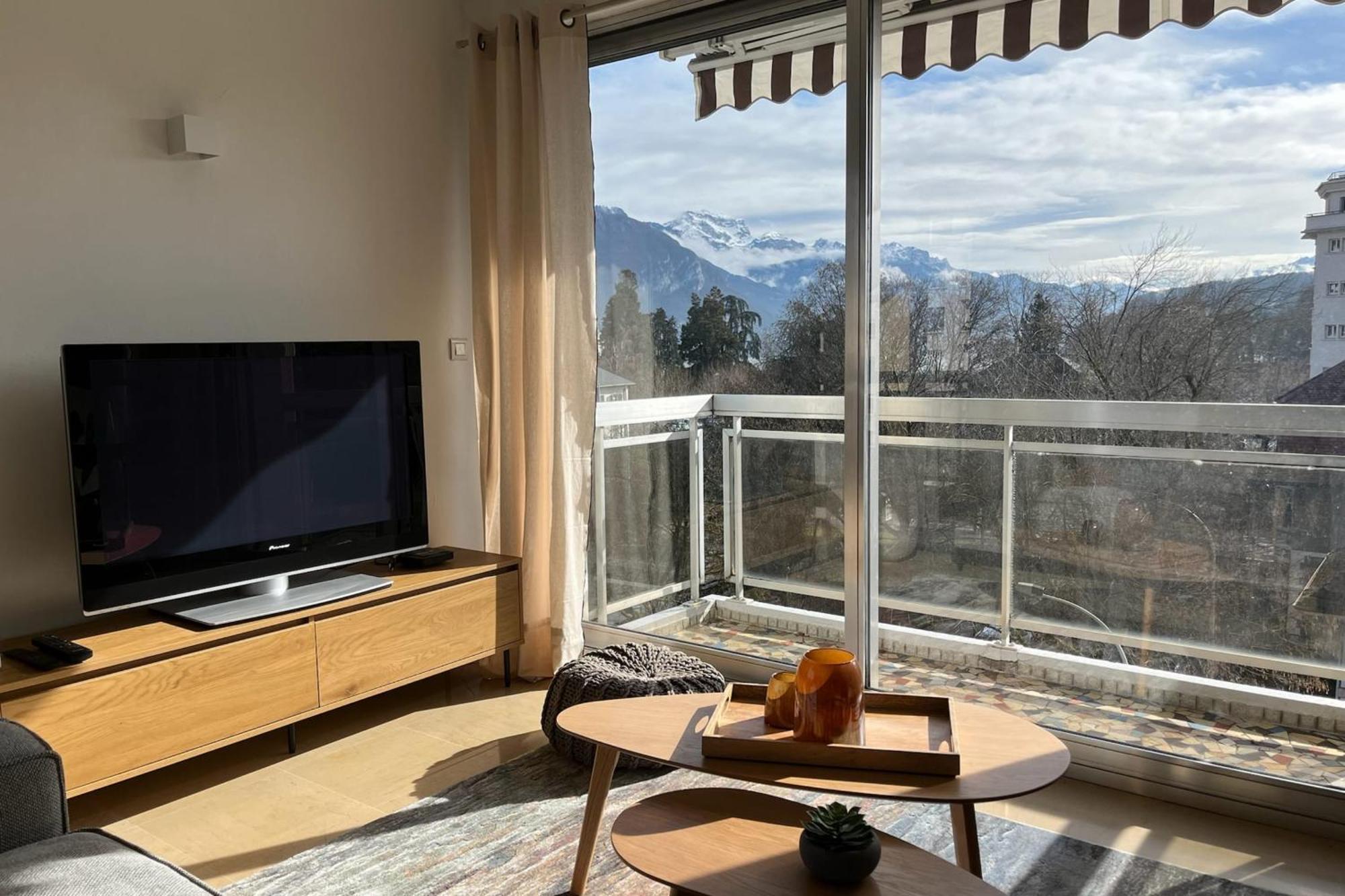 Tournette-Comfortable And Quiet Luxury Apartment Анси Экстерьер фото