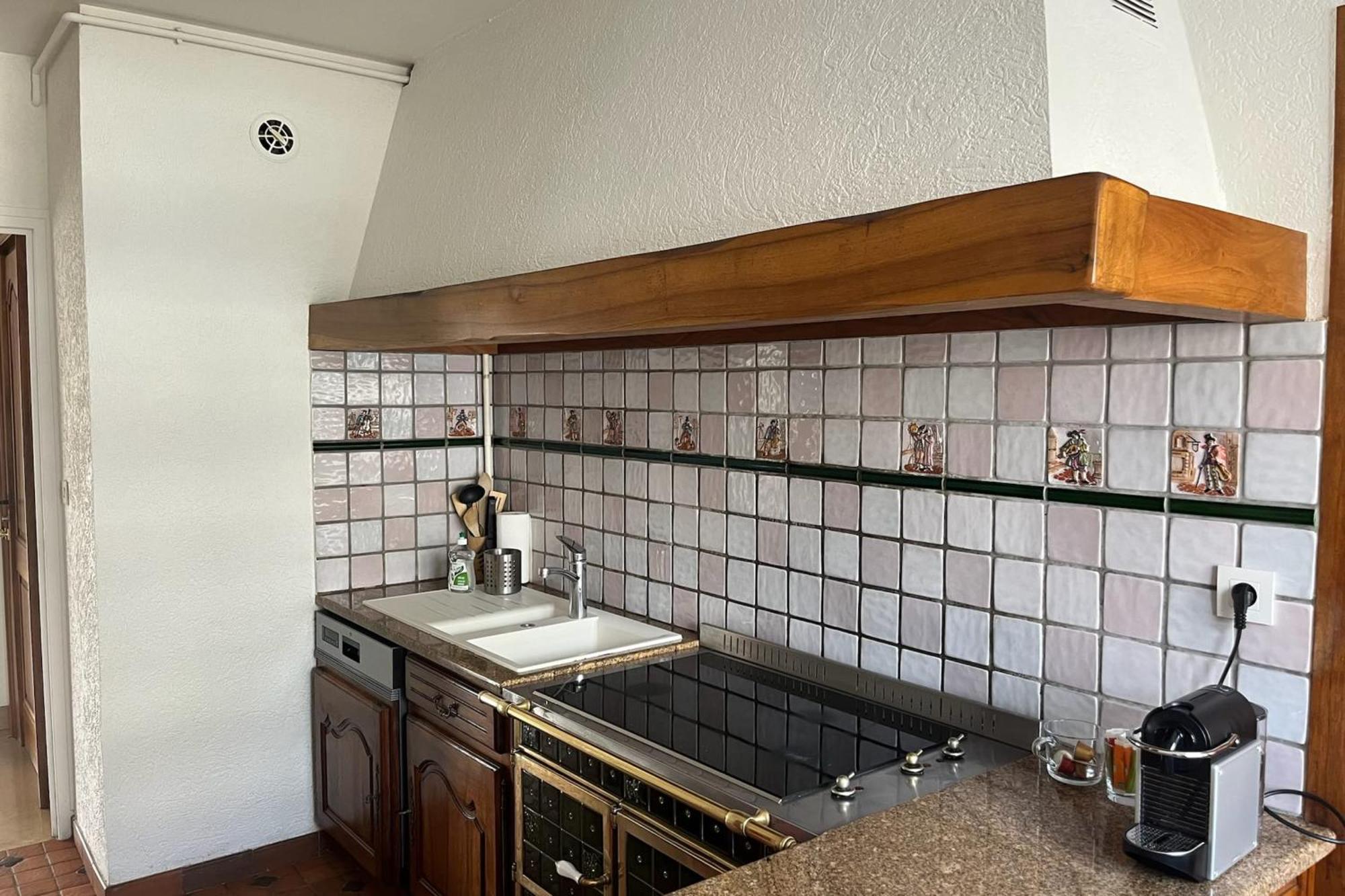 Tournette-Comfortable And Quiet Luxury Apartment Анси Экстерьер фото